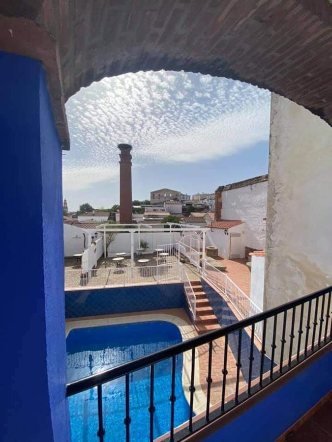 Hotel Rural La Posada de las Cigüeñas Jerez De Los Caballeros Exterior foto